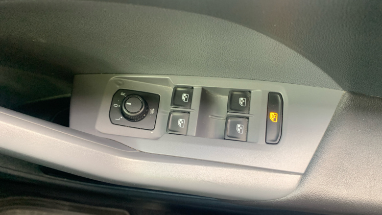 Volkswagen T-Cross 1.0 TSI 115 SE 5dr DSG Petrol Estate